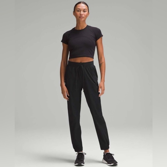Lululemon sz 2 new without tags License to Train High-Rise Pant Black - Picture 1 of 14